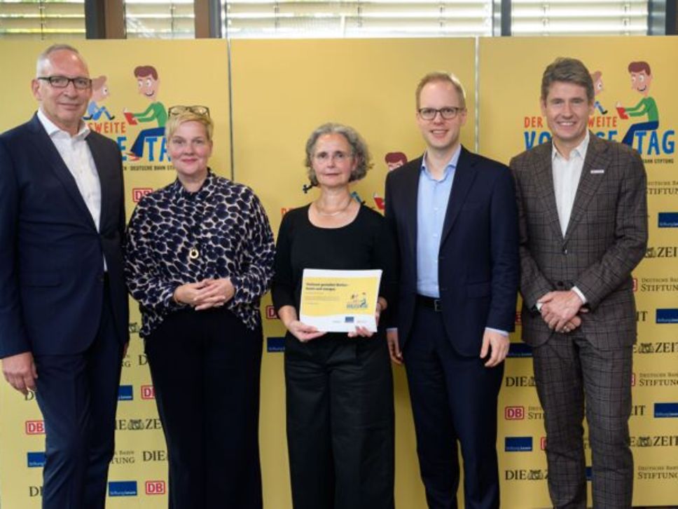 Foto von Prof. Dr. Simone C. Ehmig, Dr. Jens Brandenburg, Sandra Kreft, Dr. Jörg F. Maas, Jürgen Kornmann